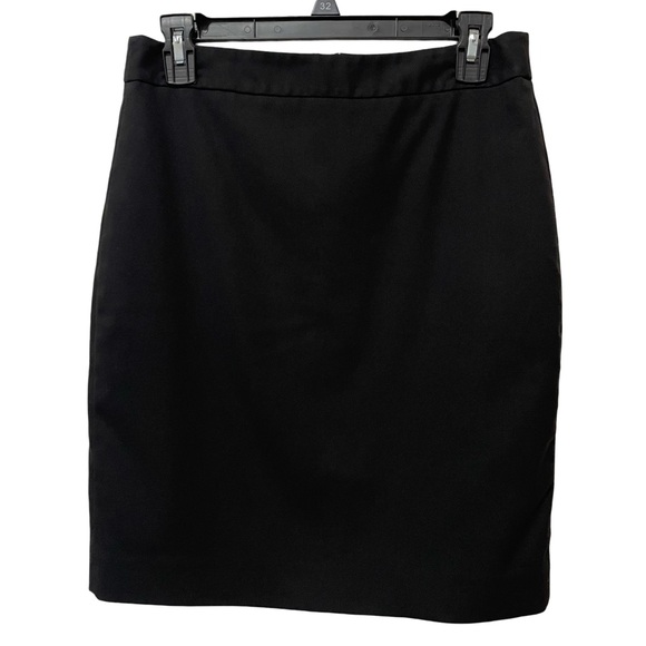 Banana Republic Black Skirt - Picture 1 of 3